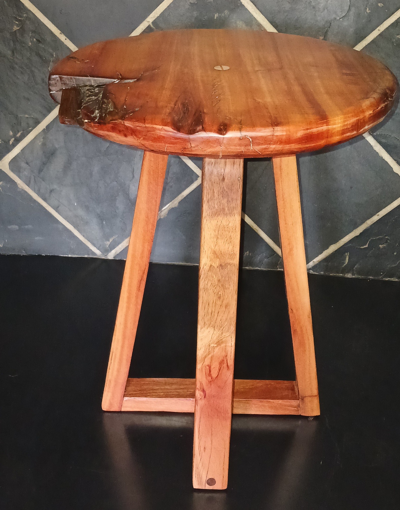 Solid eucalyptus side table with live edge feature — Image 3