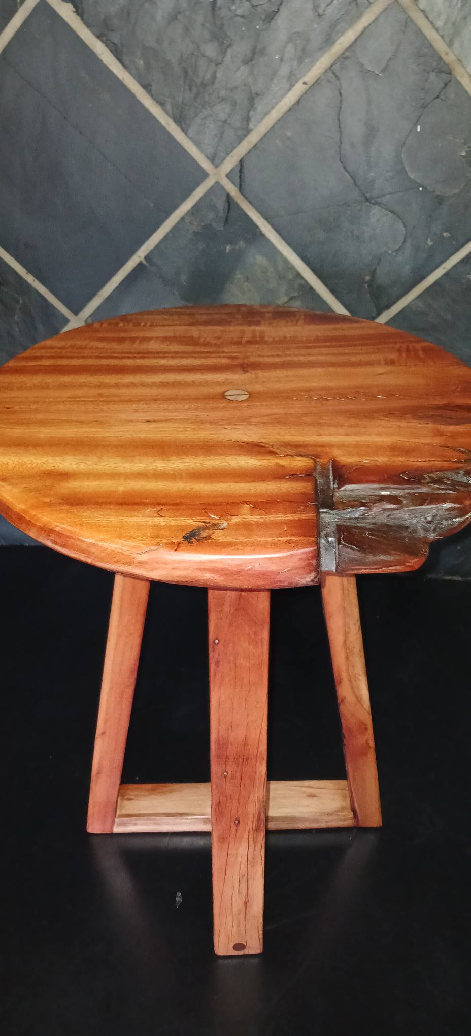 Solid eucalyptus side table with live edge feature — Image 4