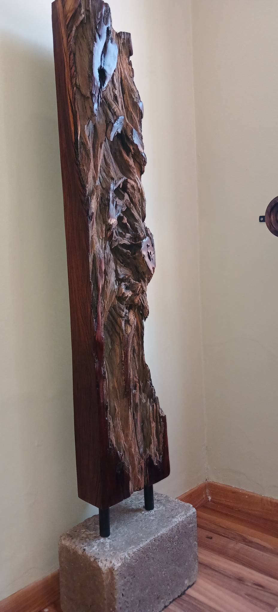 Second large sculpture with concrete base — Image 4