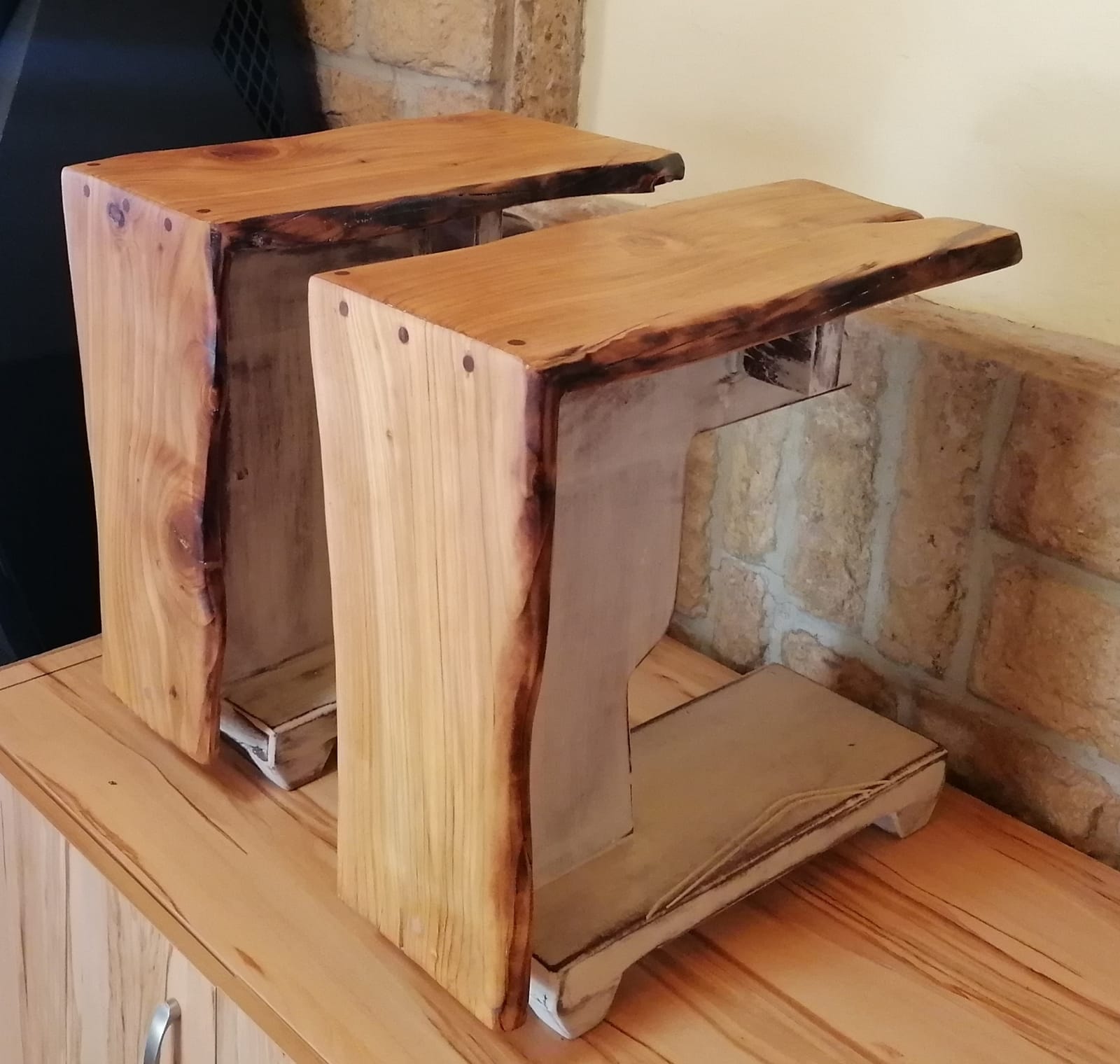 Four beautiful sofa tables for our top clients  in P — Image 2