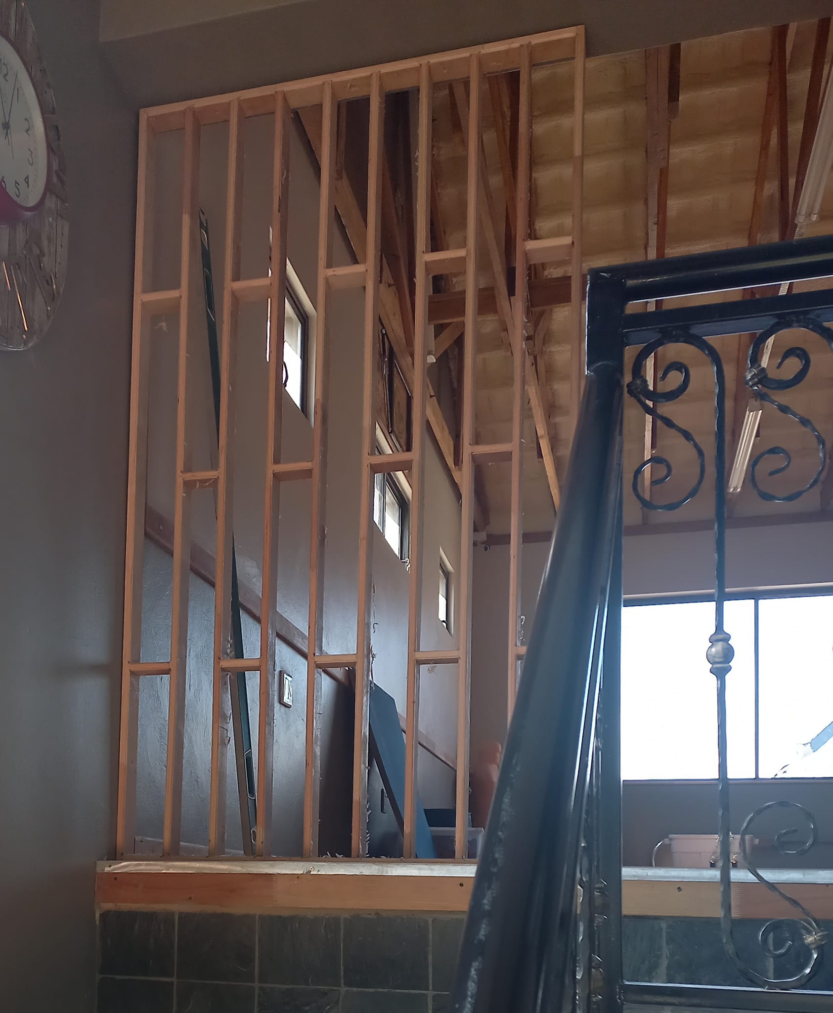 Simple design room divider — Image 3